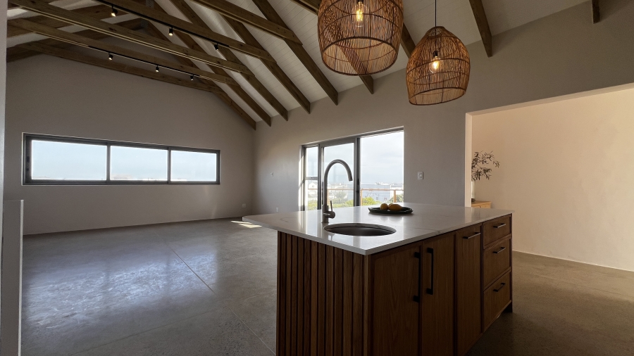 3 Bedroom Property for Sale in Yzerfontein Western Cape